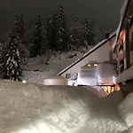 Deluxe Pamporovo