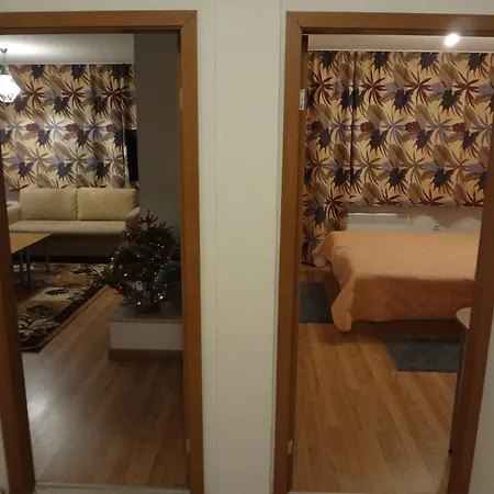 Apartment Deluxe *